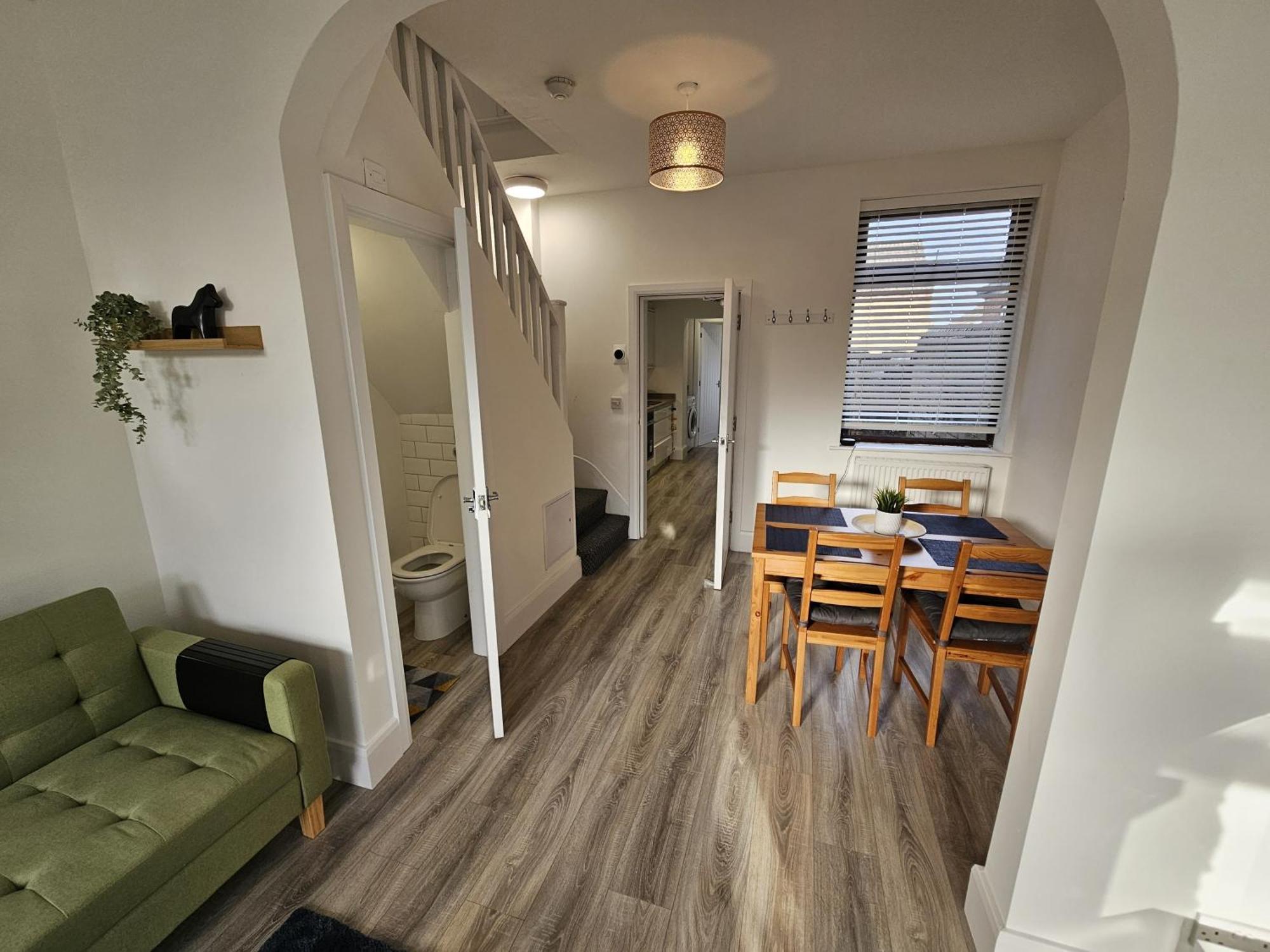 Modern & Stylish 3-Bedroom Home In St Helens St Helens  Eksteriør billede